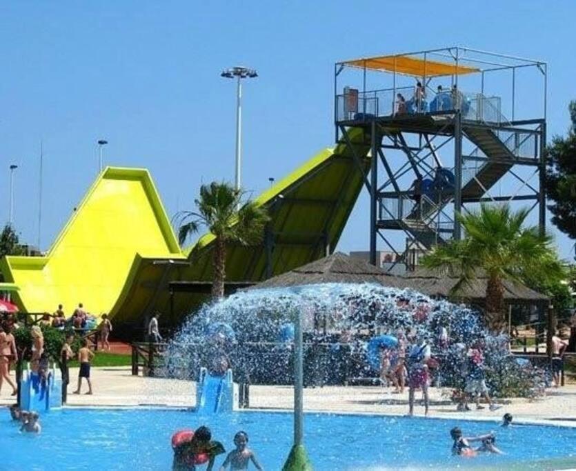 Bungalow Avec Piscine Torrevieja Esterno foto