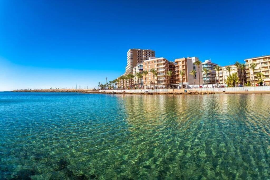 Bungalow Avec Piscine Torrevieja Esterno foto