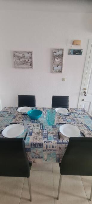 Bungalow Avec Piscine Torrevieja Esterno foto