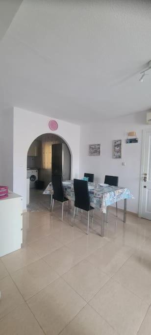 Bungalow Avec Piscine Torrevieja Esterno foto
